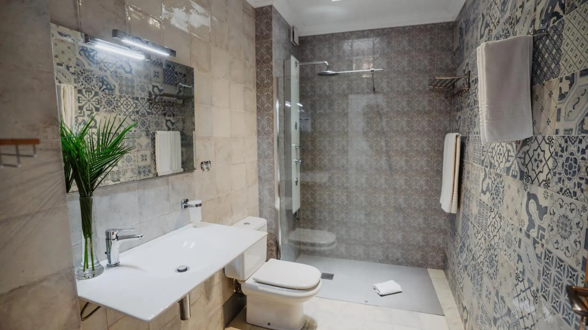 Aparthotel Lagos De Fanabe Beach Resort Costa Adeje